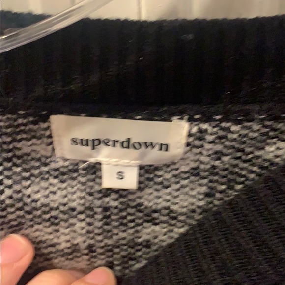 Superdown argyle cropped sweater! - Picture 2 of 3